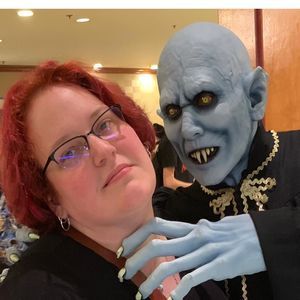 Meet your Posher, Jennifer